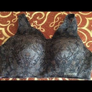 Victoria Sport Sports Bra